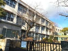 名古屋市立沢上中学校