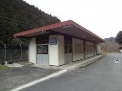 「専用道城戸」バス停留所