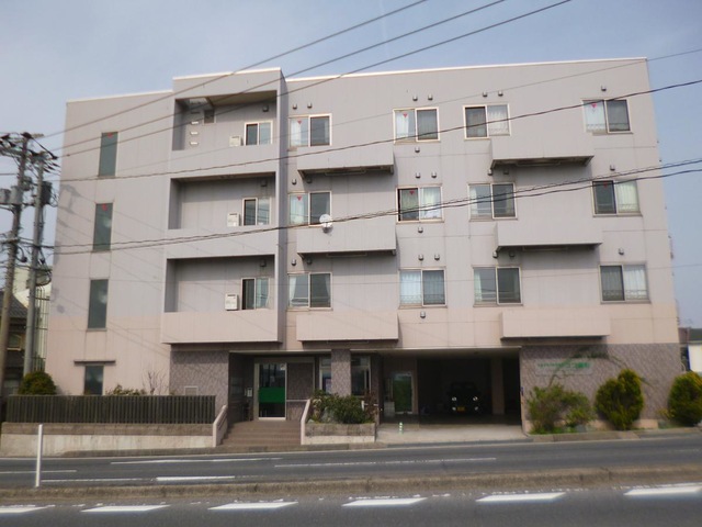 CoCo Nadamachi（ココ灘町）