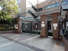 四條畷学園小学校