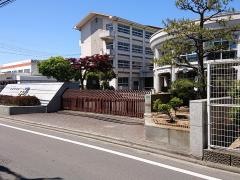 松山市立城西中学校