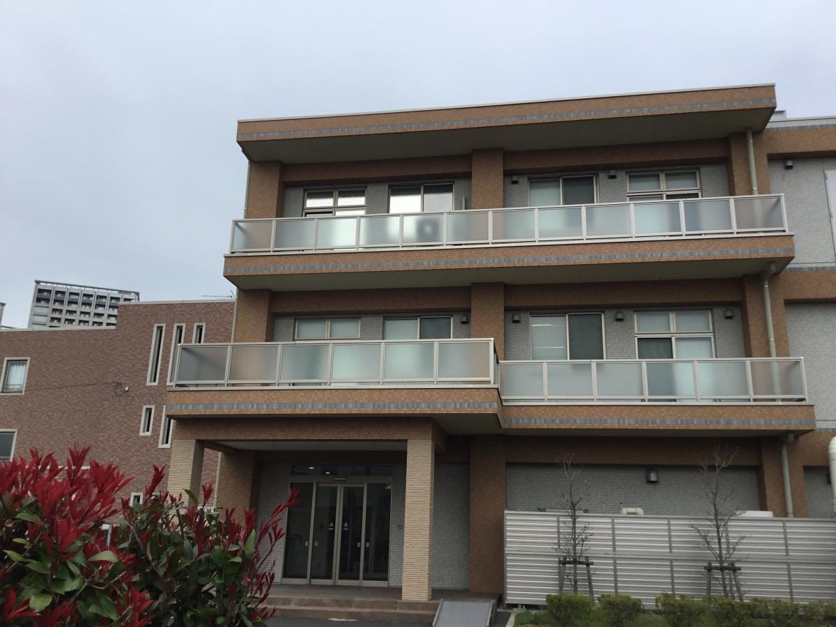 施設の外観