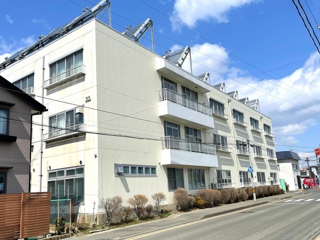 アルテンハイム青山 施設外観