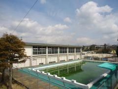 辰巳台西小学校