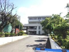 愛川町立愛川東中学校