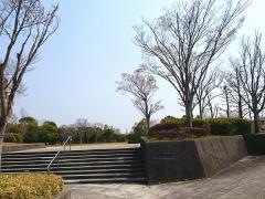 北摂13号公園（すずかけ台公園）
