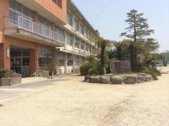 若楠小学校