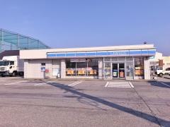ローソン　黒部荻生西小路店