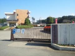 石塚小学校