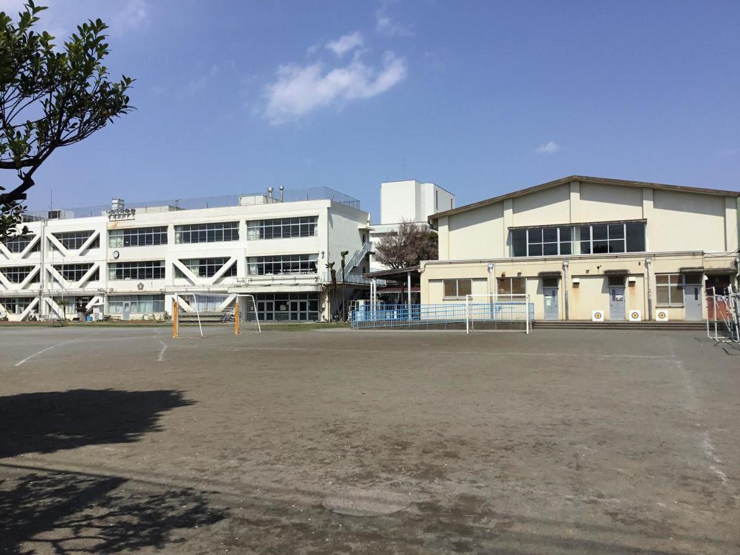 立川 市立 第 三 小学校