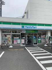 ファミリーマート　豊川諏訪二丁目店