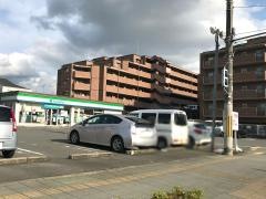 ファミリーマート　竹田七瀬川店