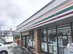 セブンイレブン　沖縄北インター店