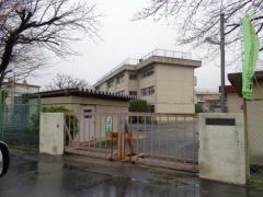 酒井根東小学校