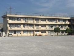 酒井根東小学校