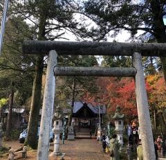 春日山神社