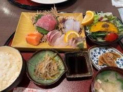 いなか家定食の店