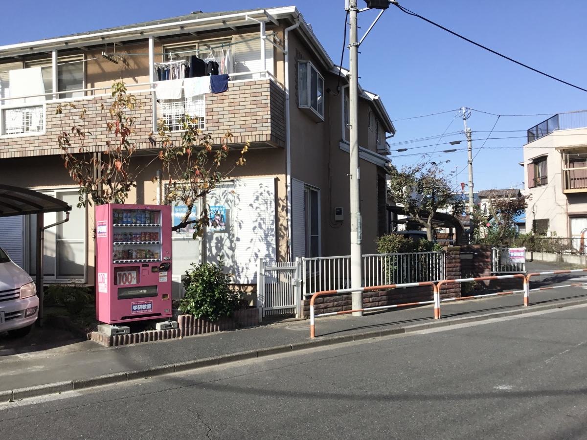 学研江北教室の外観