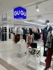 ジーユー京王聖蹟桜ヶ丘店