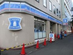 ローソン　札幌北7条西六丁目店