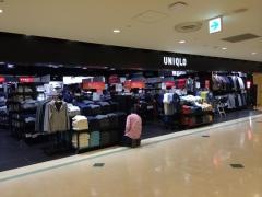ユニクロ　成田エアポート店