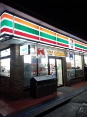 セブンイレブン 上越・新井国賀店