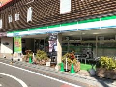 ファミリーマート　今泉一丁目店