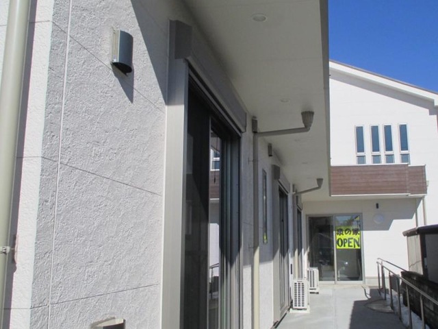 サービス付き高齢者向け住宅 泉の家 施設外観