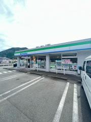 ファミリーマート　河津笹原店