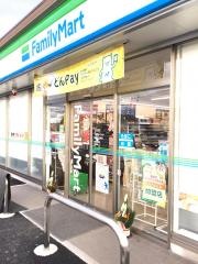ファミリーマート　棚倉町近津店