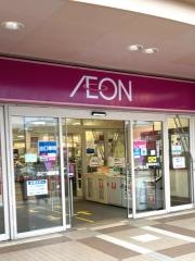 イオン　余市店