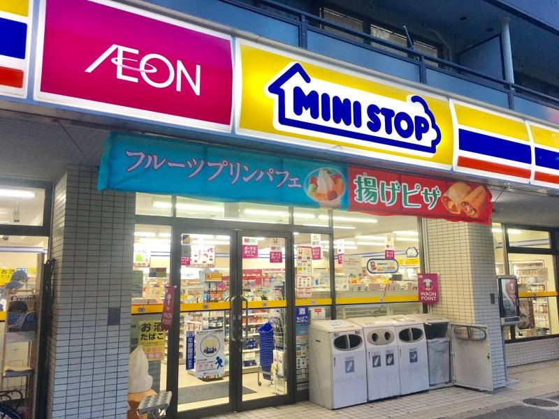 ミニストップ篠崎1丁目店の店舗外観