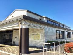 座間市立図書館