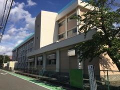 牡丹山小学校