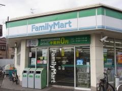 ファミリーマート　萱振町七丁目店