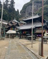 寳山寺