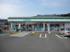 ファミリーマート　板野町犬伏店