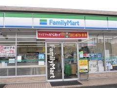 ファミリーマート　富士山静岡空港北店