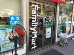 ファミリーマート　京北周山町店