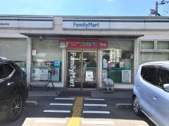 ファミリーマート　京北周山町店
