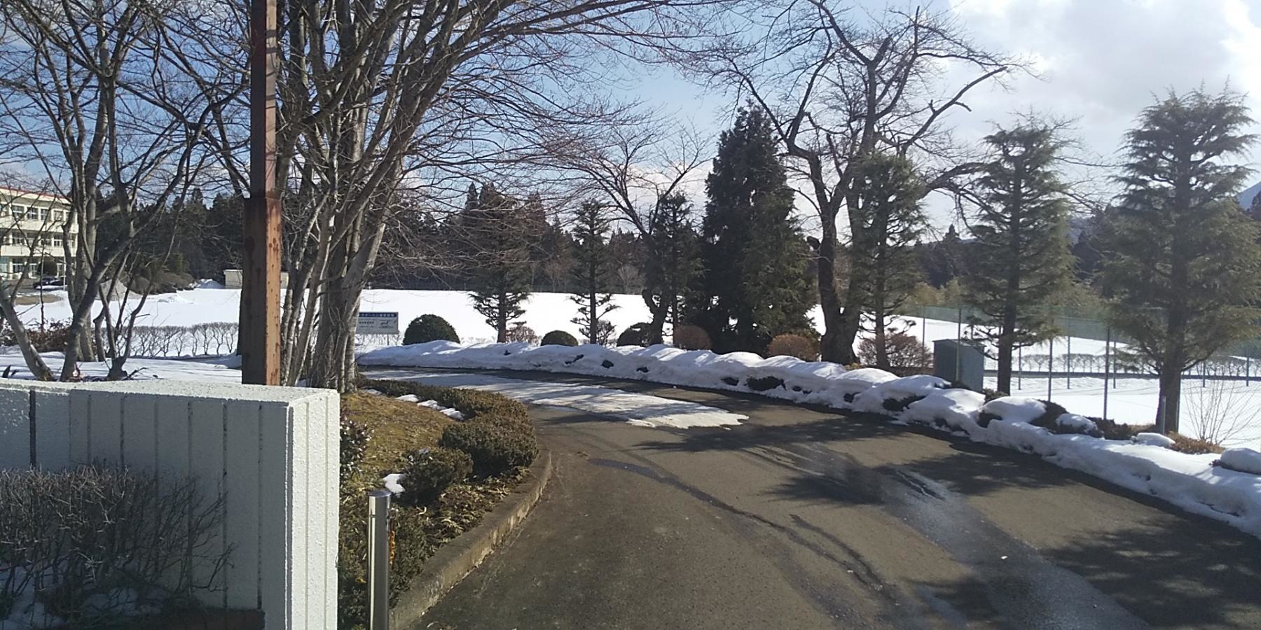 遠刈田中学校