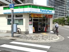ファミリーマート　豊崎三丁目店