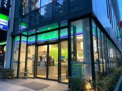 ファミリーマート　フレッサイン銀座店