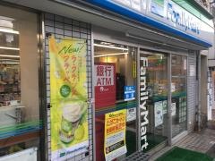 ファミリーマート　代々木東口店