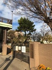 第六小学校