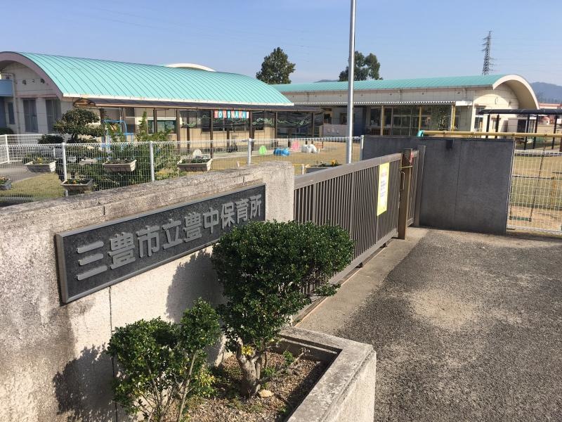 入り口