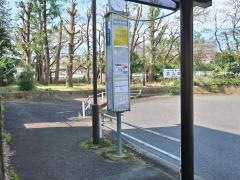 「横川町住宅」バス停留所