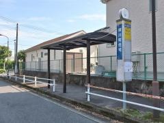 「横川町住宅」バス停留所