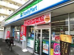 ファミリーマート　仙台八幡二丁目店