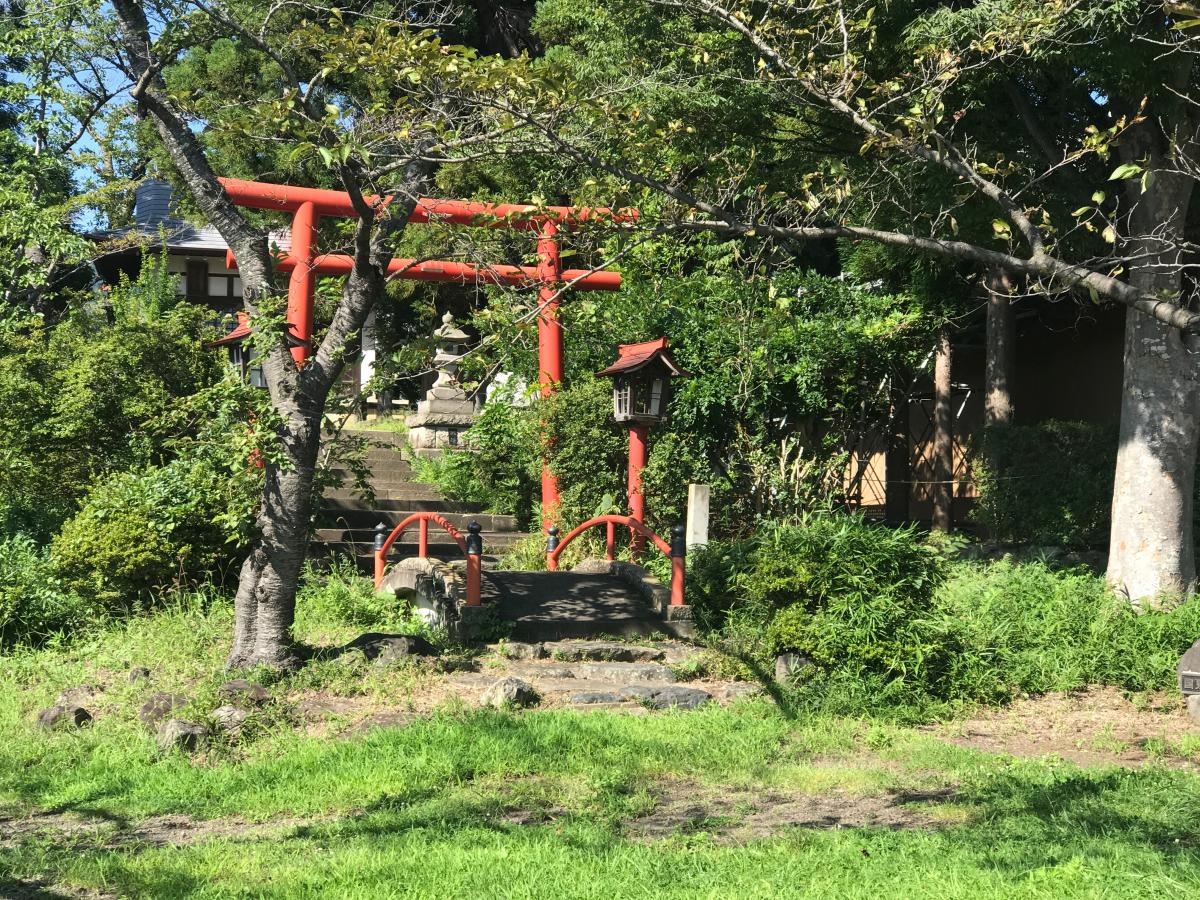 鳥居